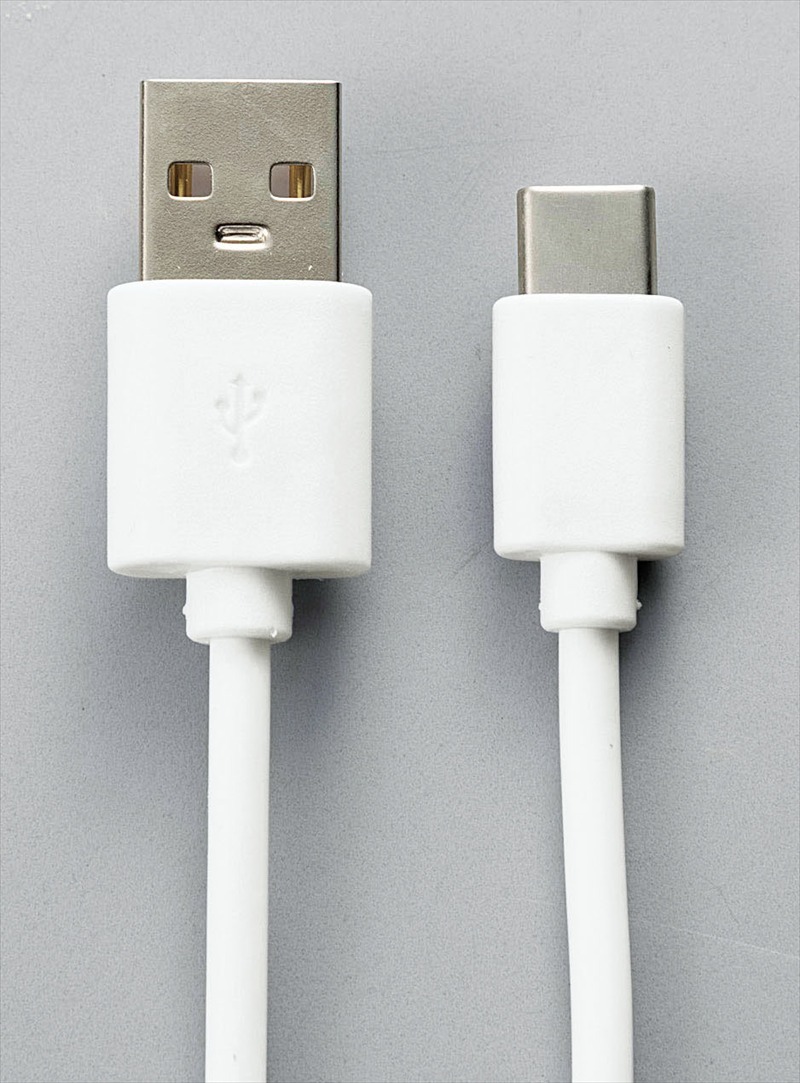 コンパクトモバイルバッテリー10000ｍAh　ホワイト