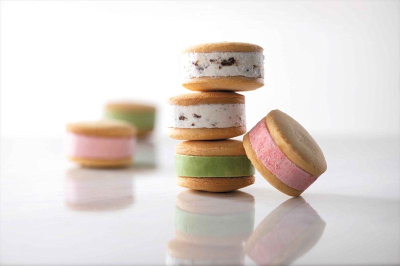 たっぷりクリームサンド3個入