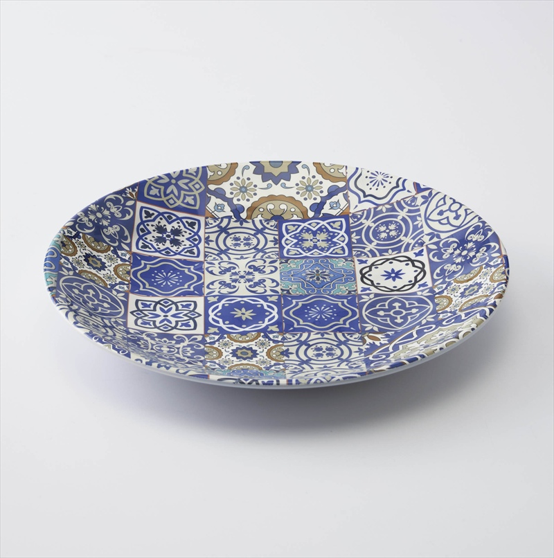 ラステリア陶器みたいなパスタプレート