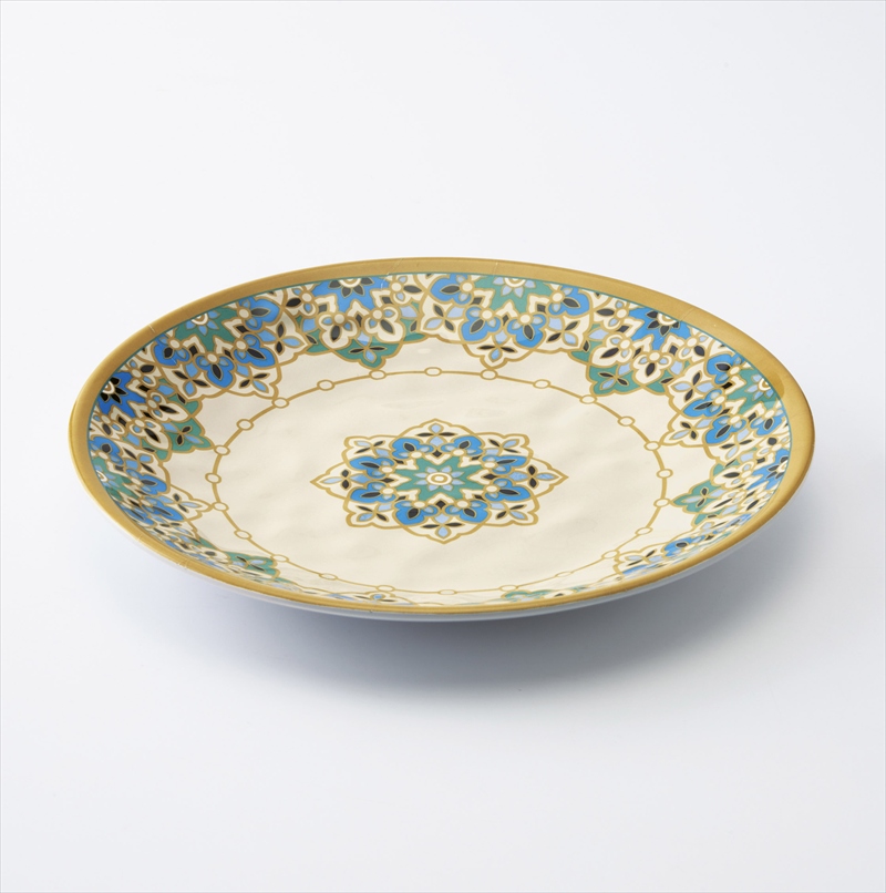 ラステリア陶器みたいなパスタプレート