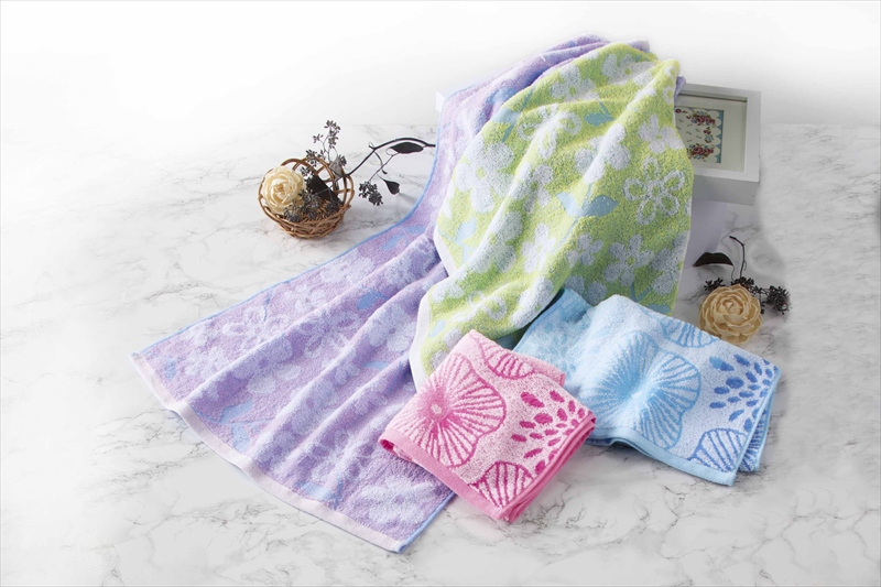 ふわふわ無撚糸ジャガードバスタオル